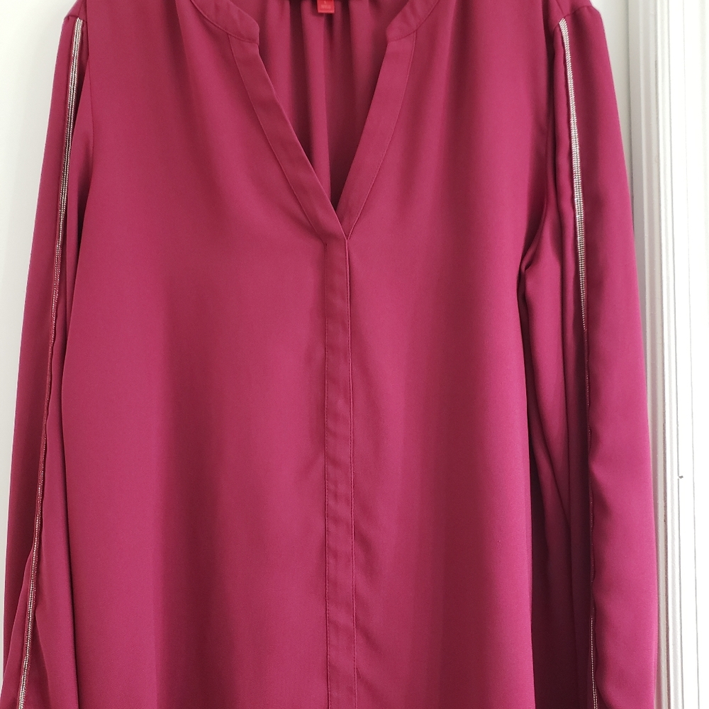 Jennifer Lopez blouse